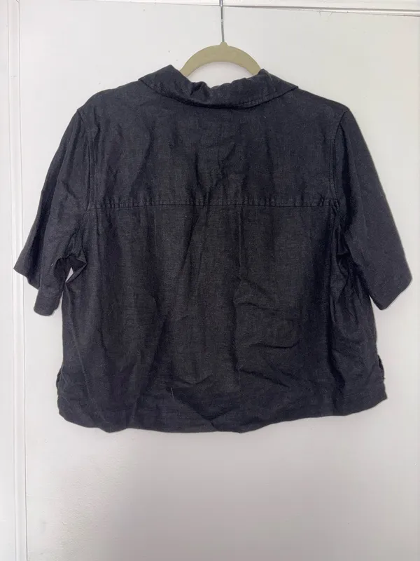 Universal Threads Black Button Down Top - Image 2