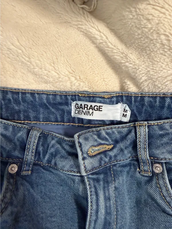 Garage Mini Cargo Skirt Pockets - Image 2