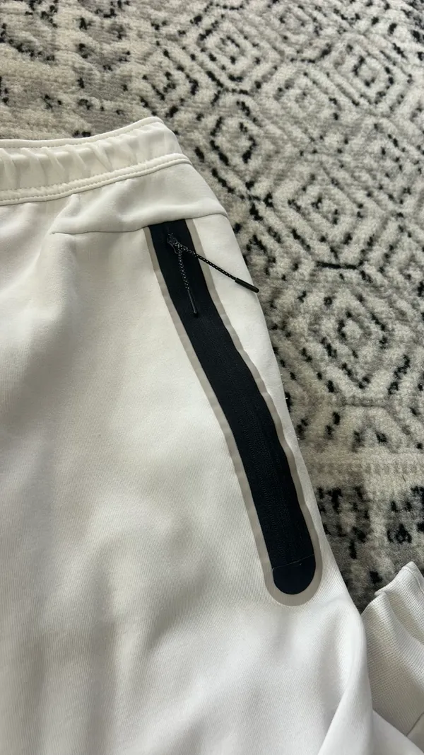 Men’s Nike Sweatpants Tech - Image 8