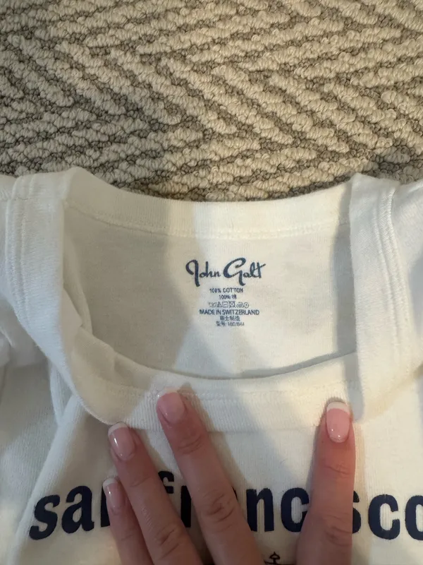 Brandy Melville Baby Tee - Image 3