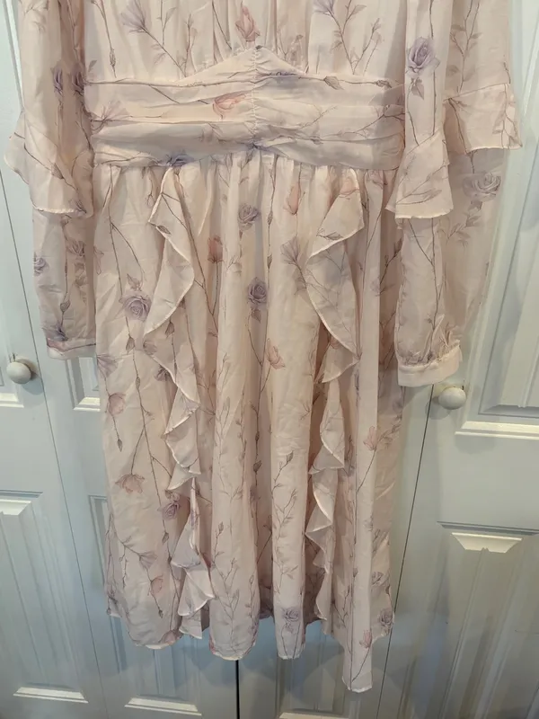 Motf pink floral midi dress size medium - Image 6