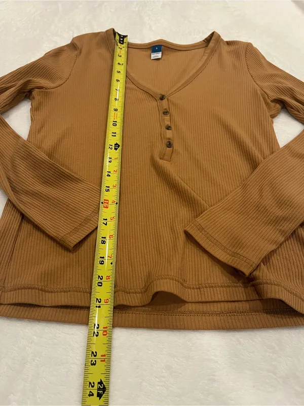 Old Navy Ribbed Long Sleeve Henley Top - Camel Brown - Size S - Image 4