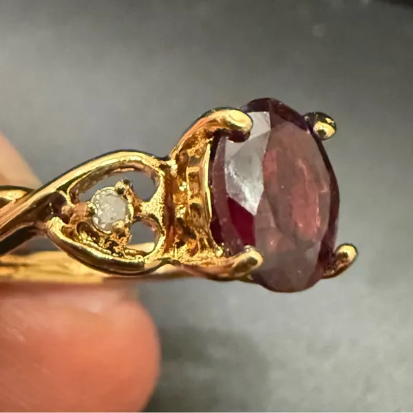 Vintage 14K HGE Heavy Gold Electroplated Genuine Garnet & Diamond Ring Size 7 - Image 6