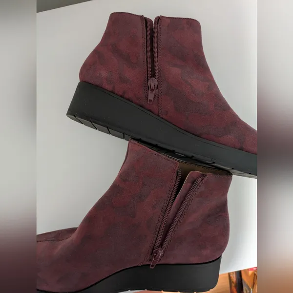 Lucky Brand Karmeya Platform Ankle Boots Red Pattern 7.5 - Image 4