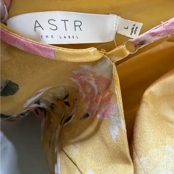 ASTR‎ the Label Gaia Dress in Mustard Floral Satin Midi Womens Size L - Image 10