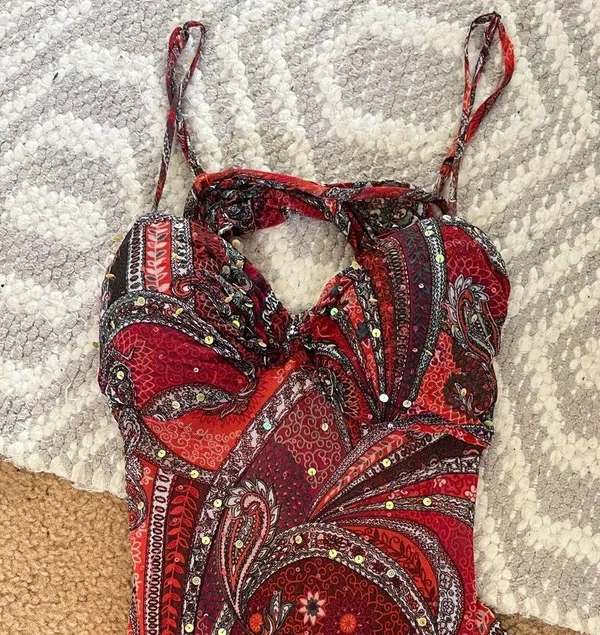BCBG Maxazria Long Colorful Dress With Open Back - Image 5