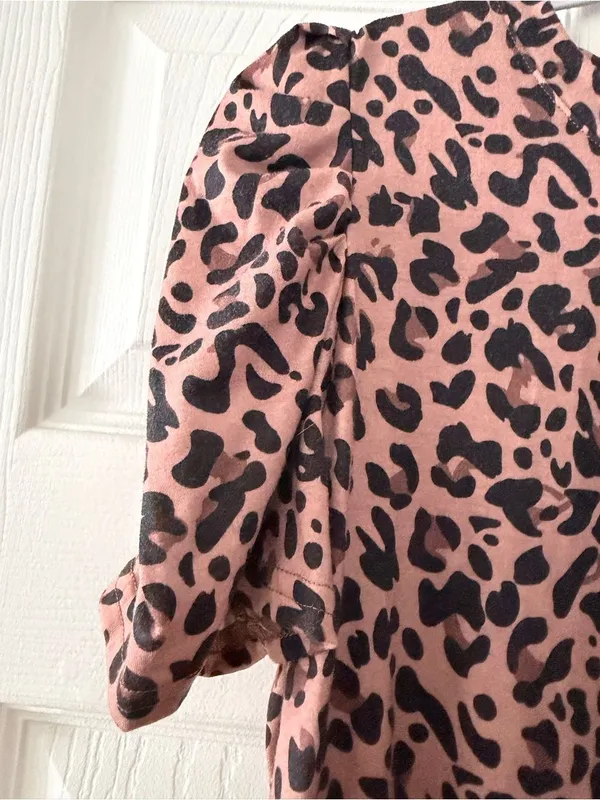 Wild Rose Leopard Print Puff Sleeve Babydoll Tunic Blouse Women’s M - Image 2