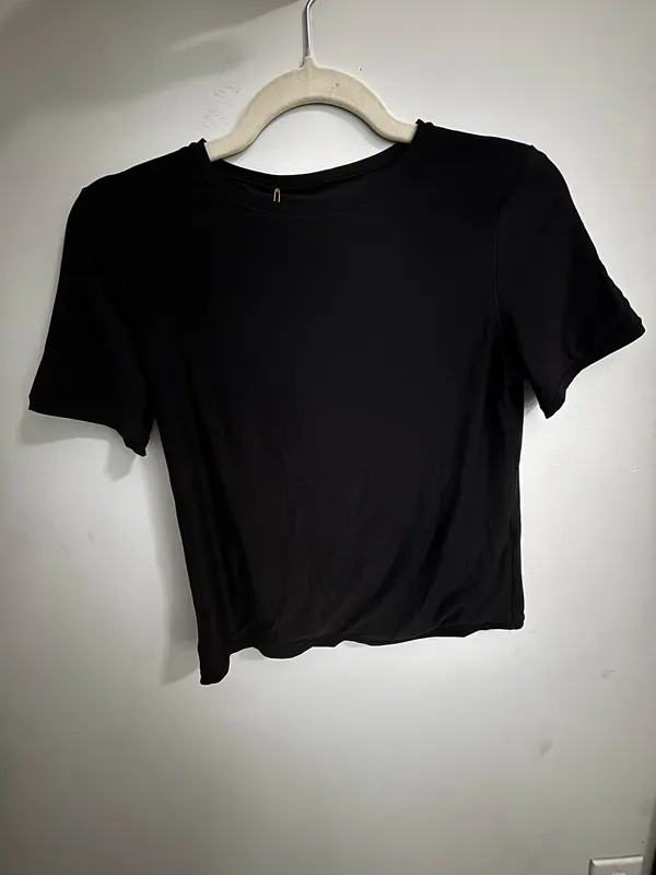 Aerie fitted silk black tee - Image 2