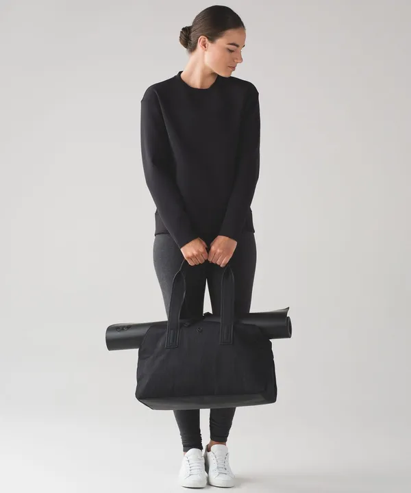 Lululemon Embrace The Space Crew Sweatshirt - Image 4