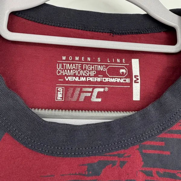 UFC Venum Performance Womens Long Sleeve Shirt Red Black Camo Graphic Size M‎ - Image 5