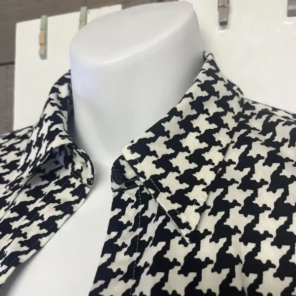 Lauren Ralph Lauren Size PM Houndstooth No Iron Button Down Ahirt Blouse Black W - Image 6