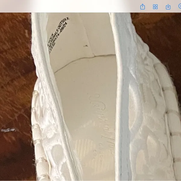 Universal Threads $24 was $30 White Floral lace Mary Jane Women's flats size 7 - Image 6