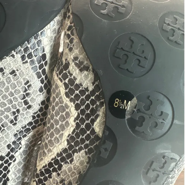Tory Burch Claire Snake Embossed Python Block Heel Pumps Gray Black 8.5 - Image 10