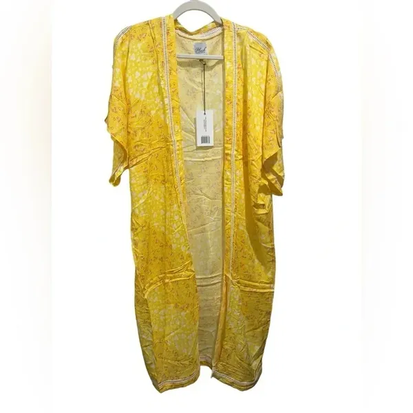 🌞✨PLUSH Ultra Soft Yellow Kimono Cover-Up NWT XS/S‎ REVOLVE✨🌞 - Image 2