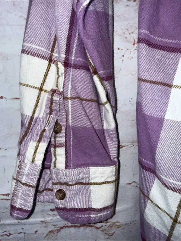 Universal Threads Lavender White Plaid Button Down Shirt large Oversized flannel - Image 5
