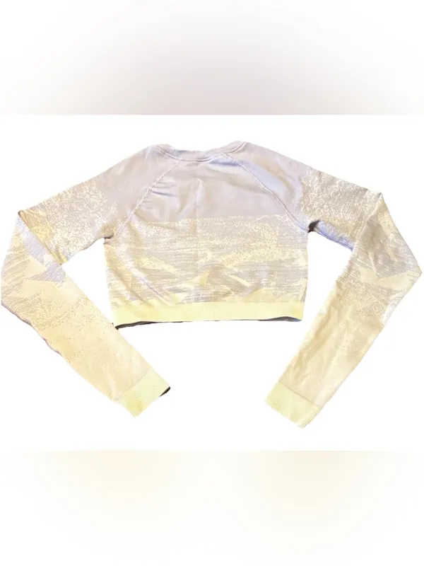Gymshark Adapt Ombre Seamless Long Sleeve Top in Sage and Light Yellow Sz Small - Image 6