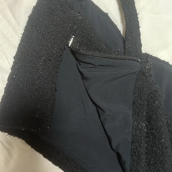Abercrombie & Fitch Tweed Cropped Black Top - Image 4