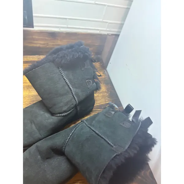 Ugg Black Bailey‎ Bow Boots Size 6 - Image 4