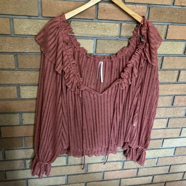 By Anthropologie Women’s Size XL Rose Pink Sheer Stripe Long Sleeve Cropped Top - Image 2