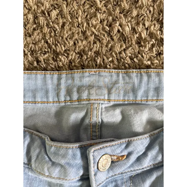 Old Navy Women's Rockstar Light Wash Regular Jeans Size 14‎ - Image 4