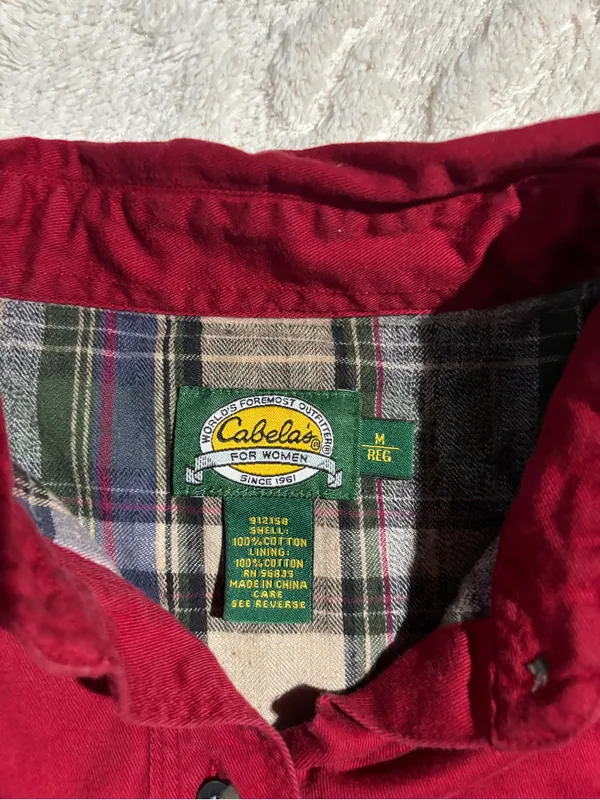 Cabelas medium women button down - Image 4