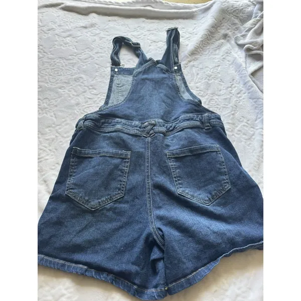 Almost Famous Romper, Women's Size 13 Blue, Denim, Overalls Shorts Distressed - Image 14