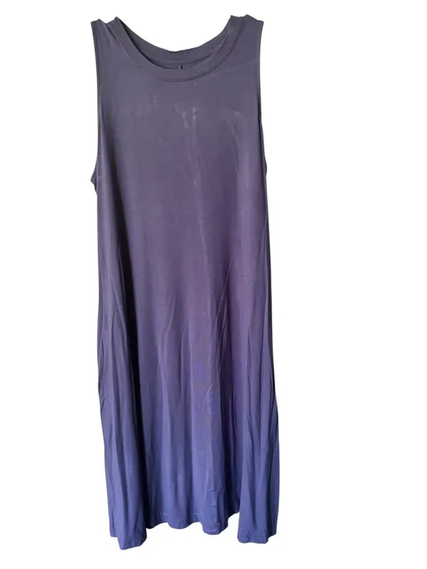 Time & Tru Women’s Navy Blue Loose Fitting Dress with Pockets - Image 2