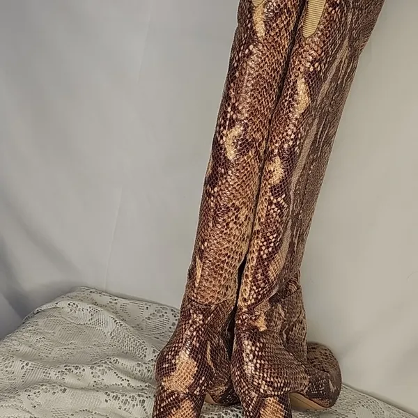 INC International Concepts Tyliee Embossed Snakeskin Over Thigh High Boots 5.5 - Image 5