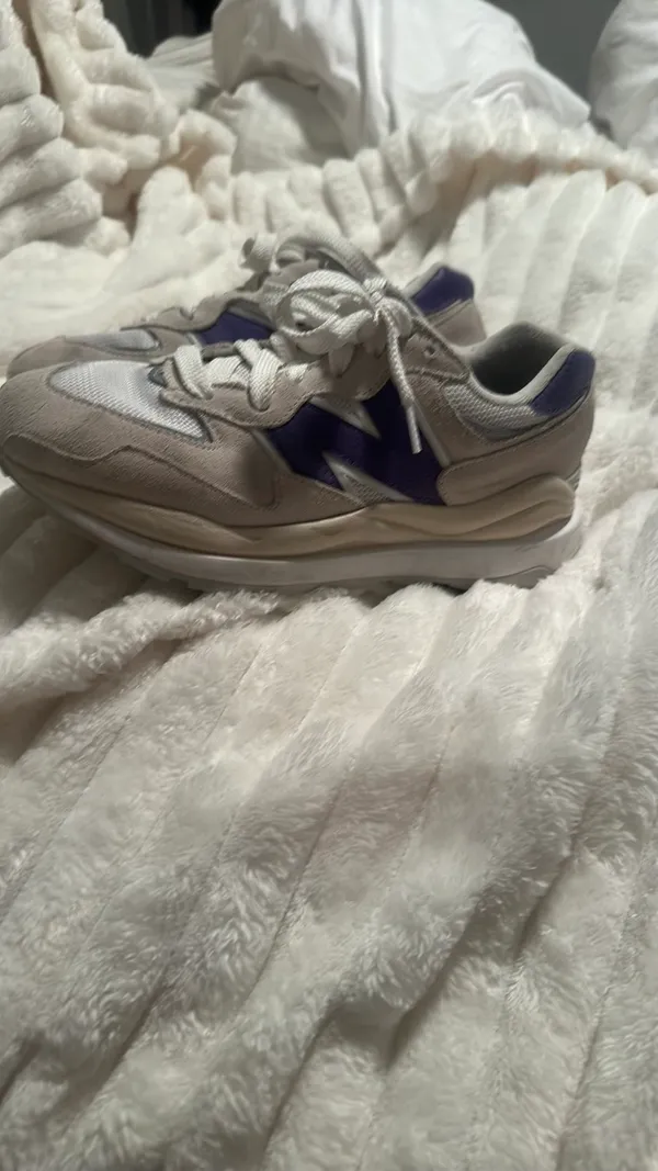 New Balance Shoes  - Image 4