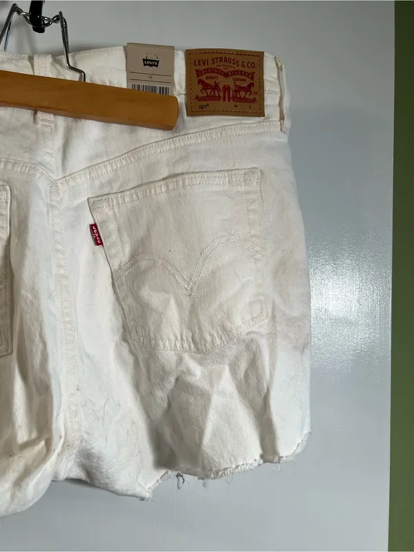 Levi’s Women’s Size 33 501 Original Cutoff Denim Shorts Cream White‎ High Rise - Image 9