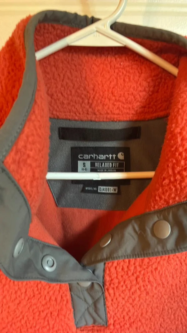 Carhartt pullover - Image 3