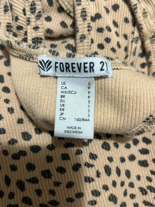 Forever 21 Leopard Ribbed Racerback Tank Top - Image 4