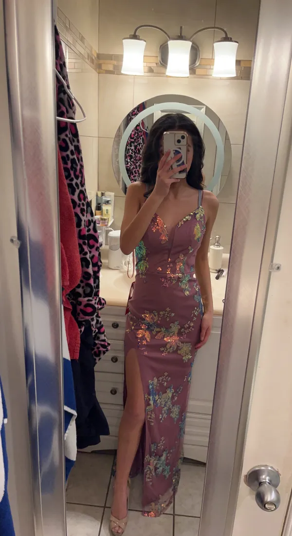 Iridescent Purple Prom Dress Size 6 - Image 2