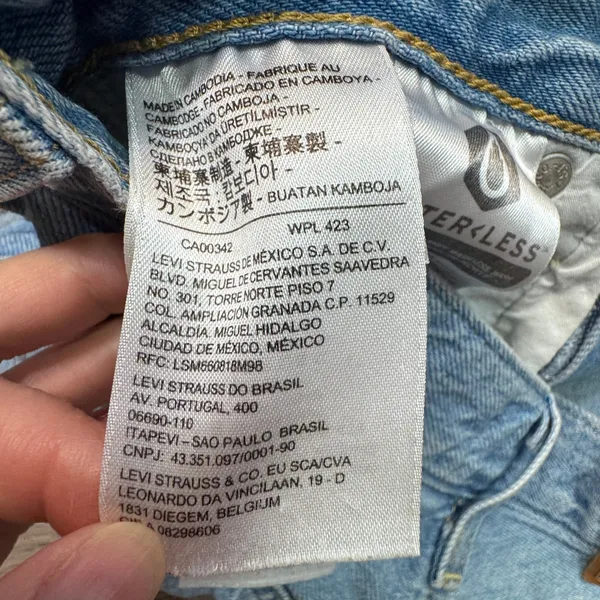 Levi's Premium Ribcage Shorts Light Wash High Rise Denim‎ Cut Off Blue Womens 24 - Image 4