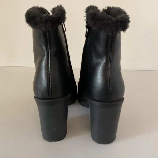 Express Faux Fur Trimmed Black Chunky Heeled Combat Platform Boots Sz 7 - Image 6
