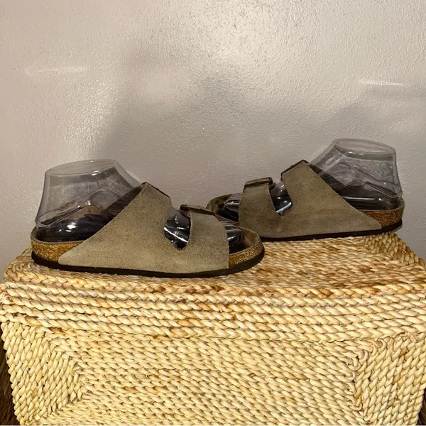 Birkenstock top Arizona, two strap Women's Sandals - Taupe Suede - Image 5