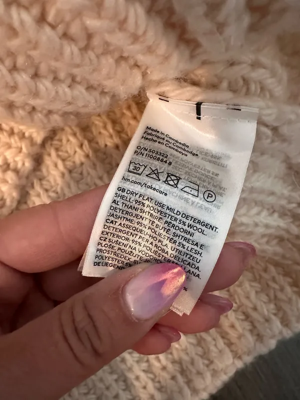 H&M White Chunky Sweater - Image 4