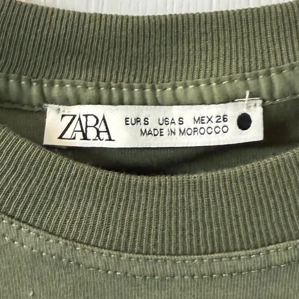 ZARA Shoulder Pad T Shirt Top Olive Green Size Small - Image 3