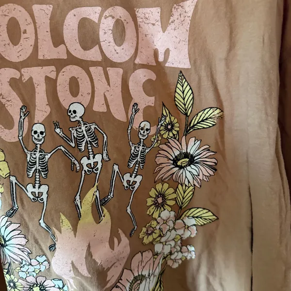 Volcom Stone Oversized Short Sleeve Tee Size Small - Image 3