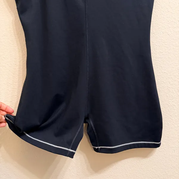 Nike One Dri-FIT Short‎ Bodysuit Black Contrast Stitch Athletic Romper XL Sporty - Image 6