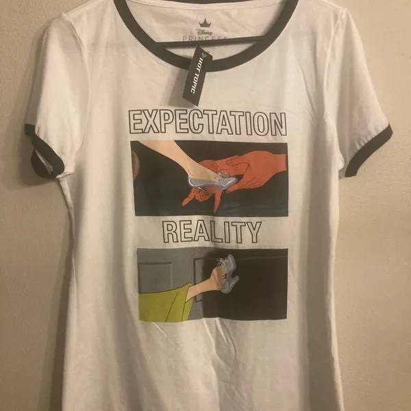 Disney Hot Topic Shirt - Image 4