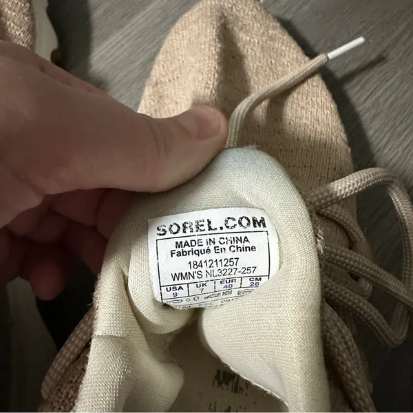 Sorel Kinetic‎ Lace Up Sneaker Tennis Shoes in Natural Tan/Blush Size 9 - Image 8