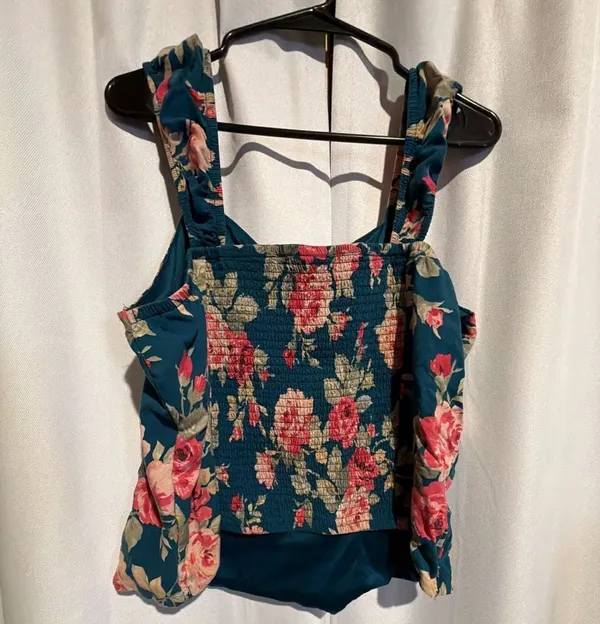 Torrid Teal Floral Ruffled Strap Cami Top Size 2 - Image 3
