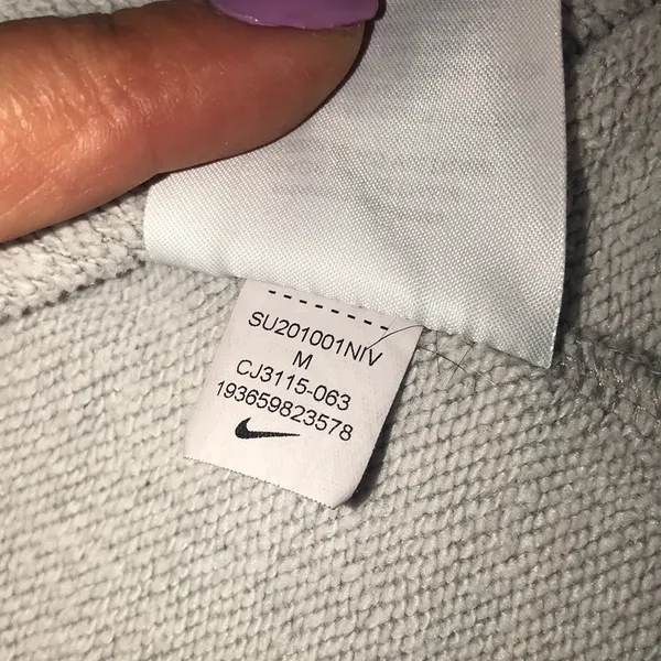 Nike Air Gray Long Sleeve Cropped Sweatshirt Size Medium - Image 11