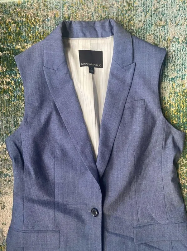 Banana Republic chambray wool blend tunic button down sleeveless vest, size 6 - Image 3