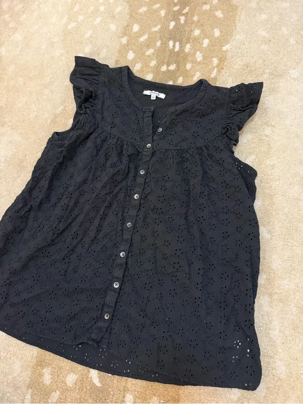 Madewell Black Eyelet Ruffle Sleeve Button Front Cotton Blouse Top M - Image 3