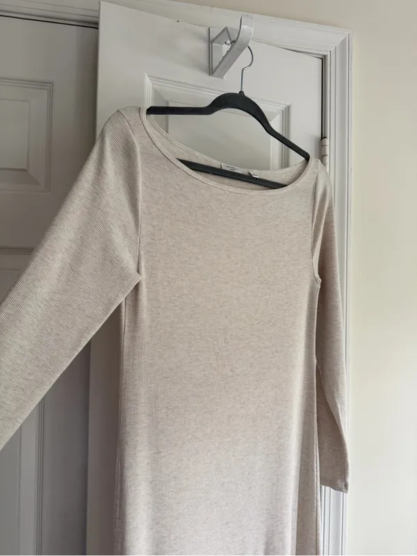 Aritzia The Group by Babaton Luxe Lounge Tulsi Ribbed Maxi Dress M Oatmeal - Image 4