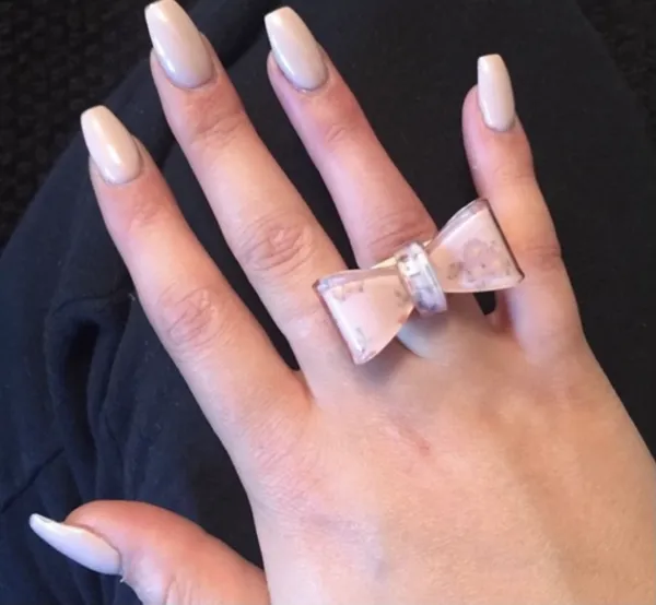 Forever 21 Lucite Acrylic Pink Bow Statement Ring - Image 2