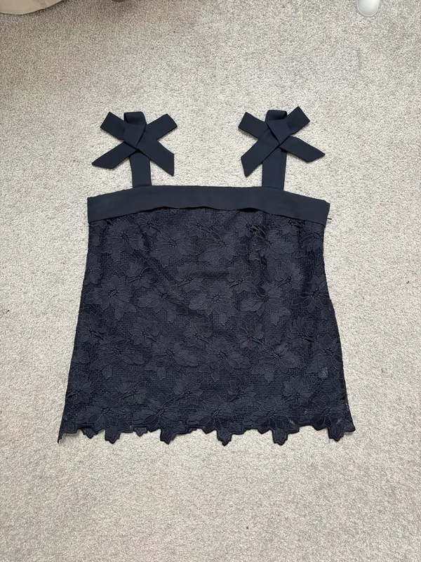 Banana Republic Limited Edition Navy Lace Overlay Bow-Shoulder Sleeveless Blouse - Image 2