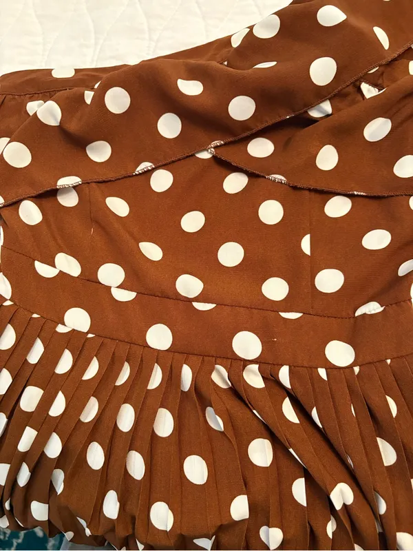 Pretty Little Thing Women's One-Shoulder Brown Polka Dot Midi Dress Size 4 - Image 9